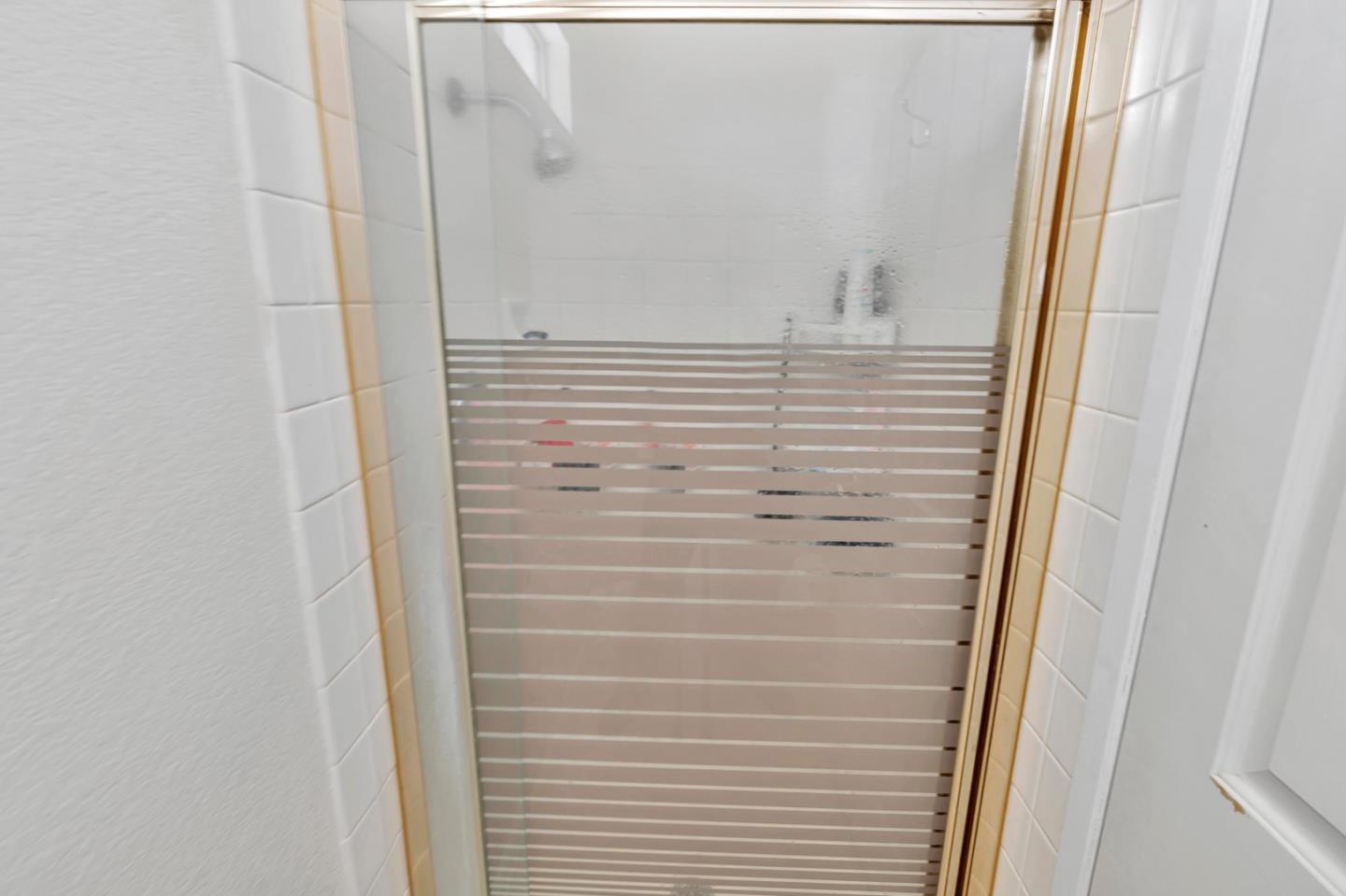 7400 Filice Drive Gilroy, CA 95020 - Photo 19 of 25 a bathroom with a shower