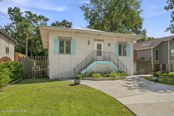 $645,000 | 222 Circle Drive, St. Simons Island, GA 31522