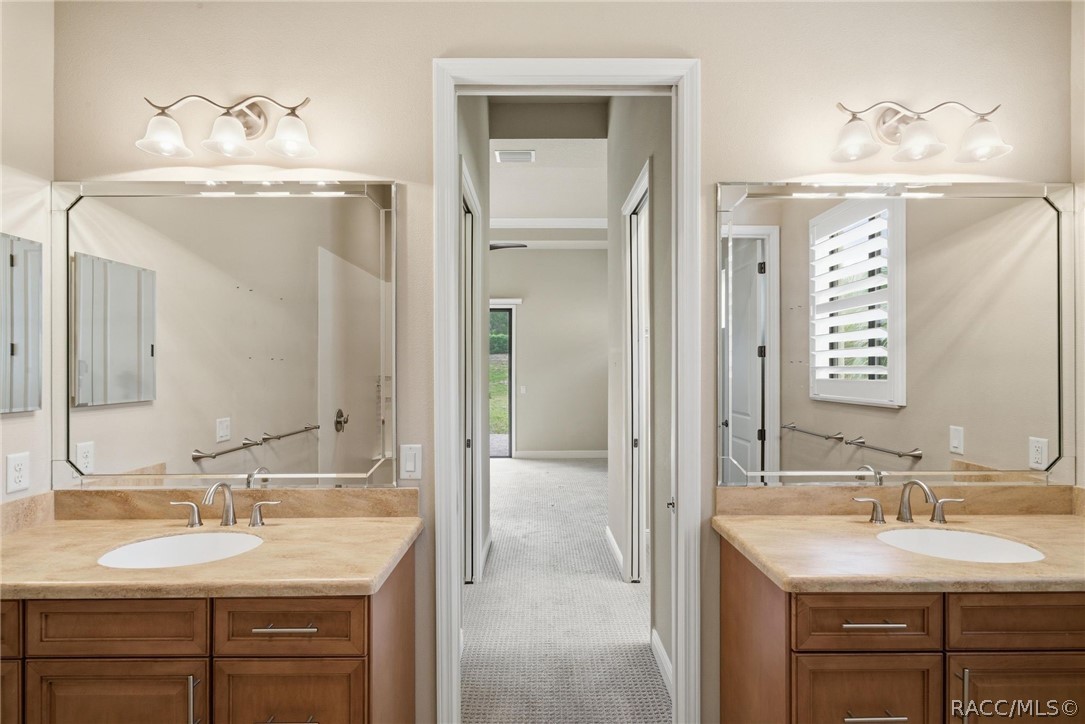1542 North Ridge Meadow Path Hernando, FL 34442 - Photo 18 of 60