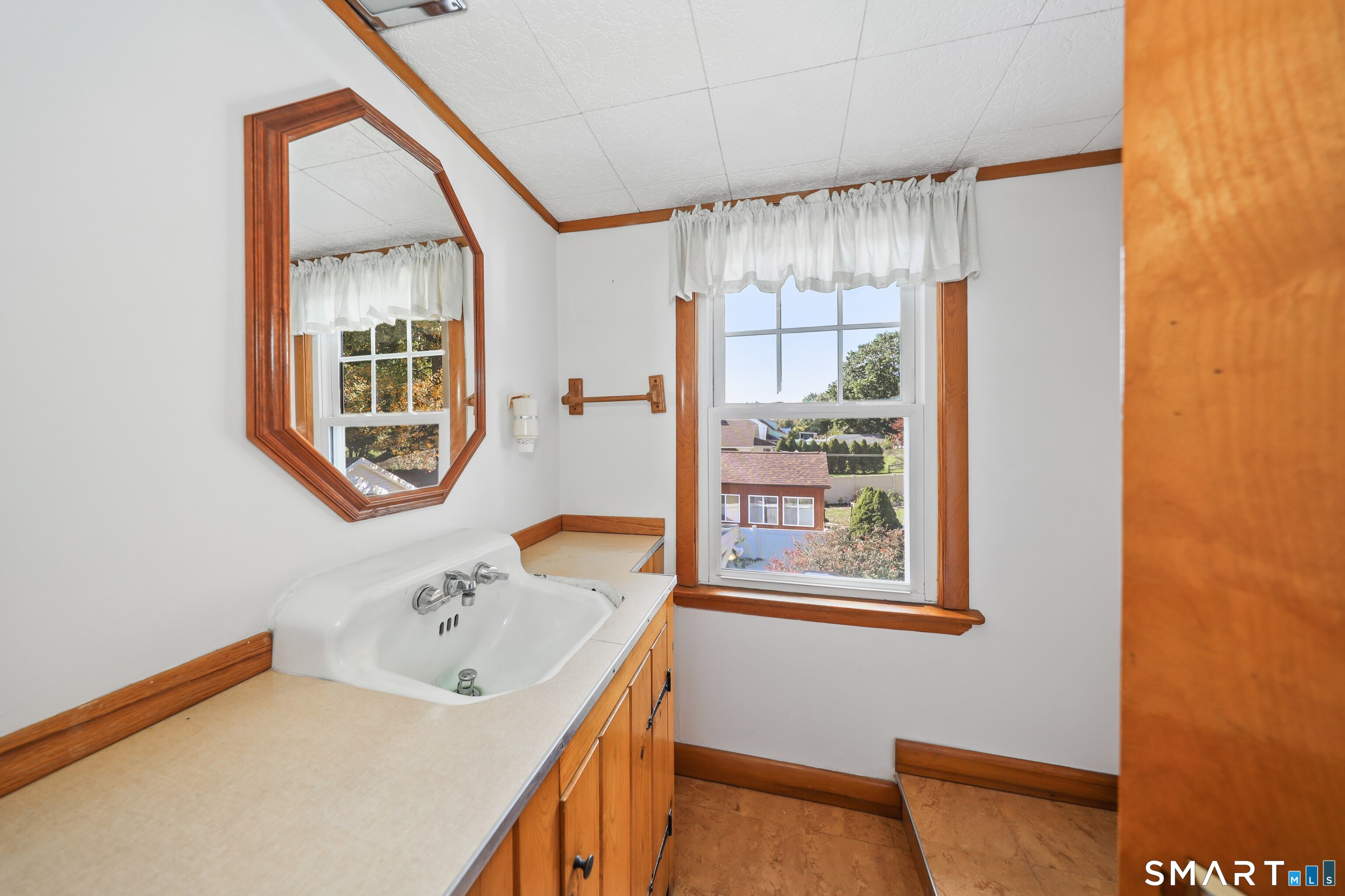 249 Montoe Road Waterbury, CT 06704 - Photo 29 of 40 Gallery Image 29