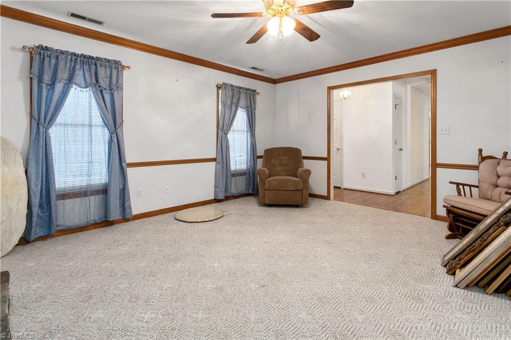 4958 Murray Road Winston-Salem, NC 27106 - Photo 8 of 32 Gallery Image 8