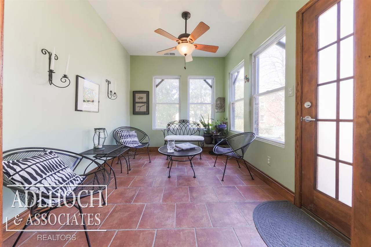 15725 Windmill Point Grosse Pointe, MI 48230 - Photo 15 of 58