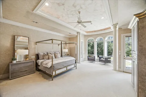 $4,495,000 | 608 Little John Lane, Houston, TX 77024