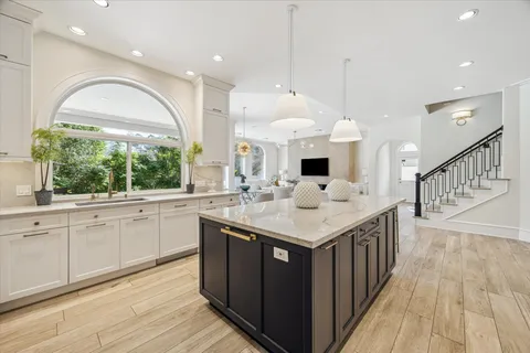 $4,495,000 | 608 Little John Lane, Houston, TX 77024