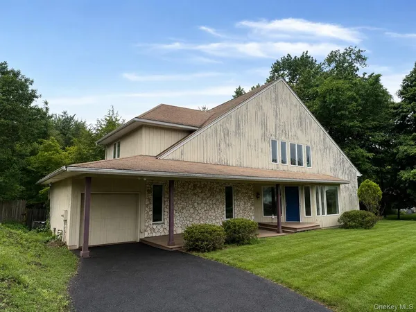 $875,000 | 160 South Conger Avenue, Congers, NY 10920