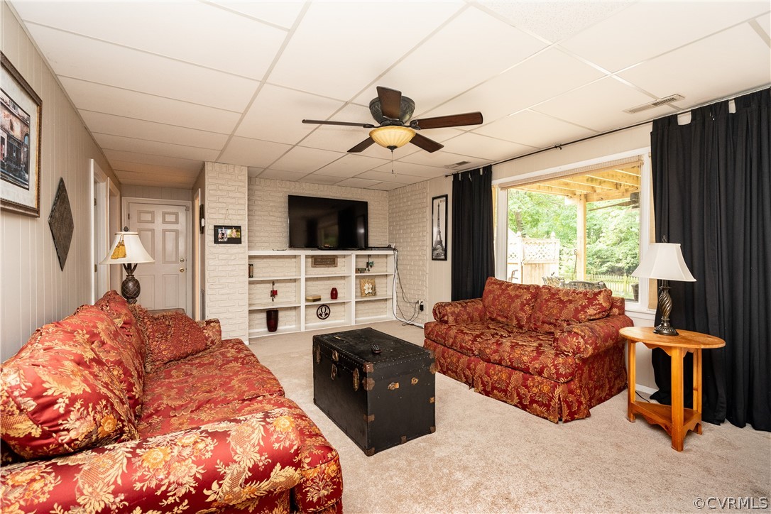 114 Tudor Road Colonial Heights, VA 23834 - Photo 25 of 42