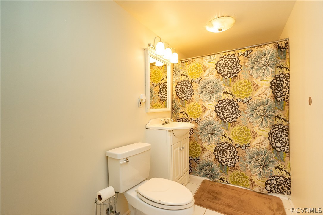 114 Tudor Road Colonial Heights, VA 23834 - Photo 33 of 42