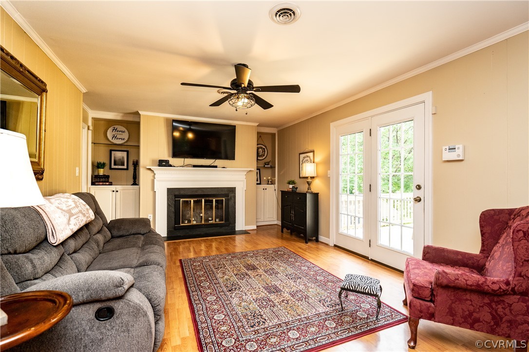 114 Tudor Road Colonial Heights, VA 23834 - Photo 7 of 42
