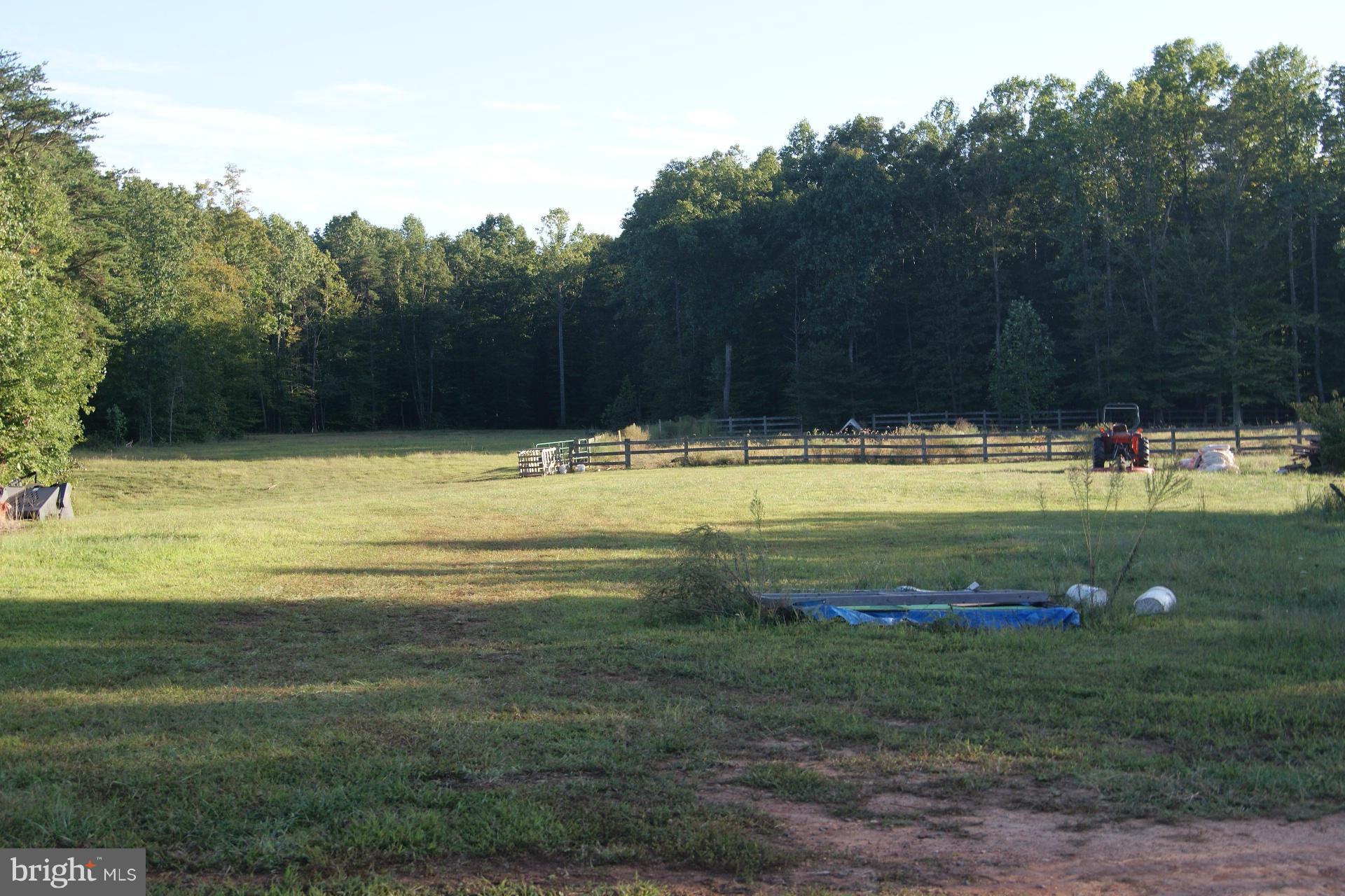 14089 Silver Hill Road Sumerduck, VA 22742 - Photo 18 of 24 Exterior (General)