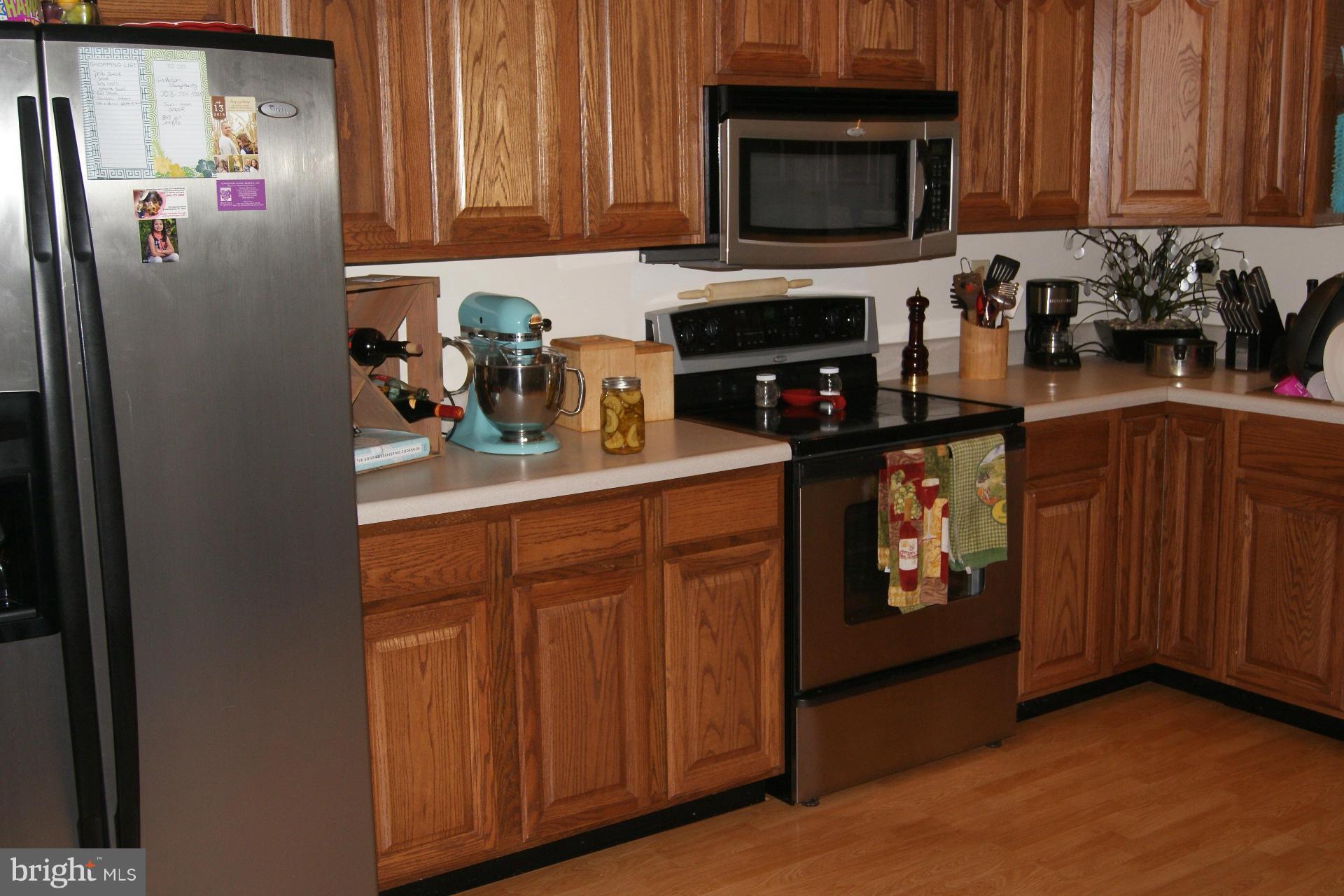 14089 Silver Hill Road Sumerduck, VA 22742 - Photo 4 of 24 Kitchen