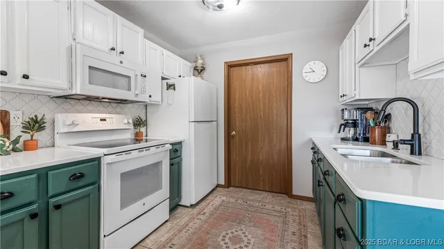 $339,900 | 26505 Mesa Drive, Rocky Mount, MO 65072