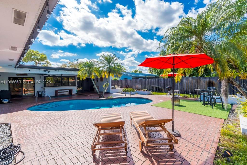 5201 Jefferson Street Hollywood, FL 33021 - Photo 21 of 28