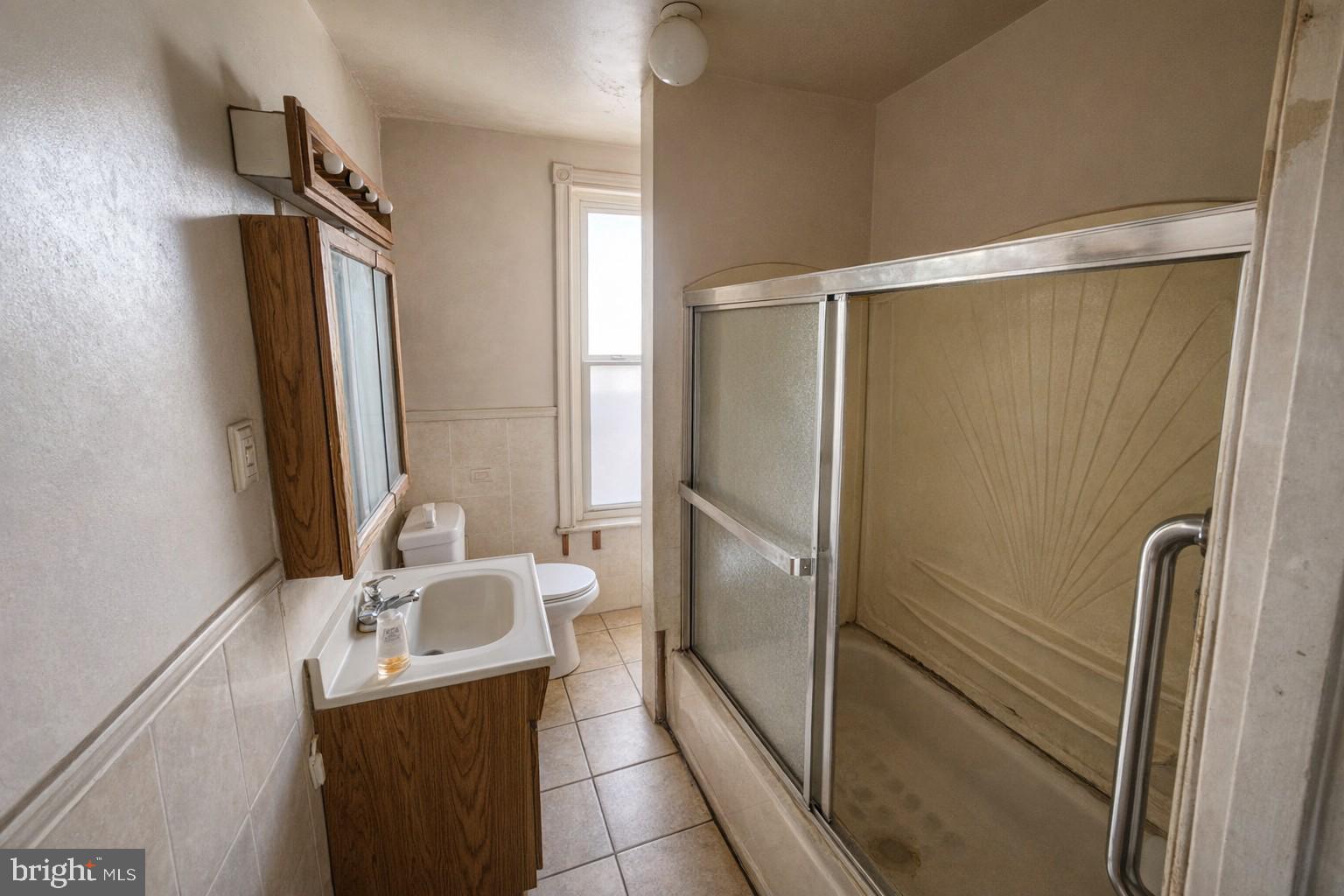 5144 Hoopes Street Philadelphia, PA 19139 - Photo 10 of 16