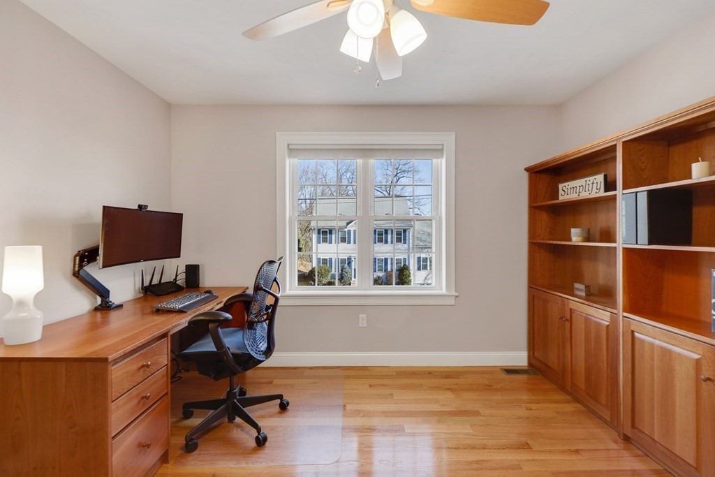 15 Barnstable Road Worcester, MA 01605 - Photo 17 of 31 Gallery Image 17