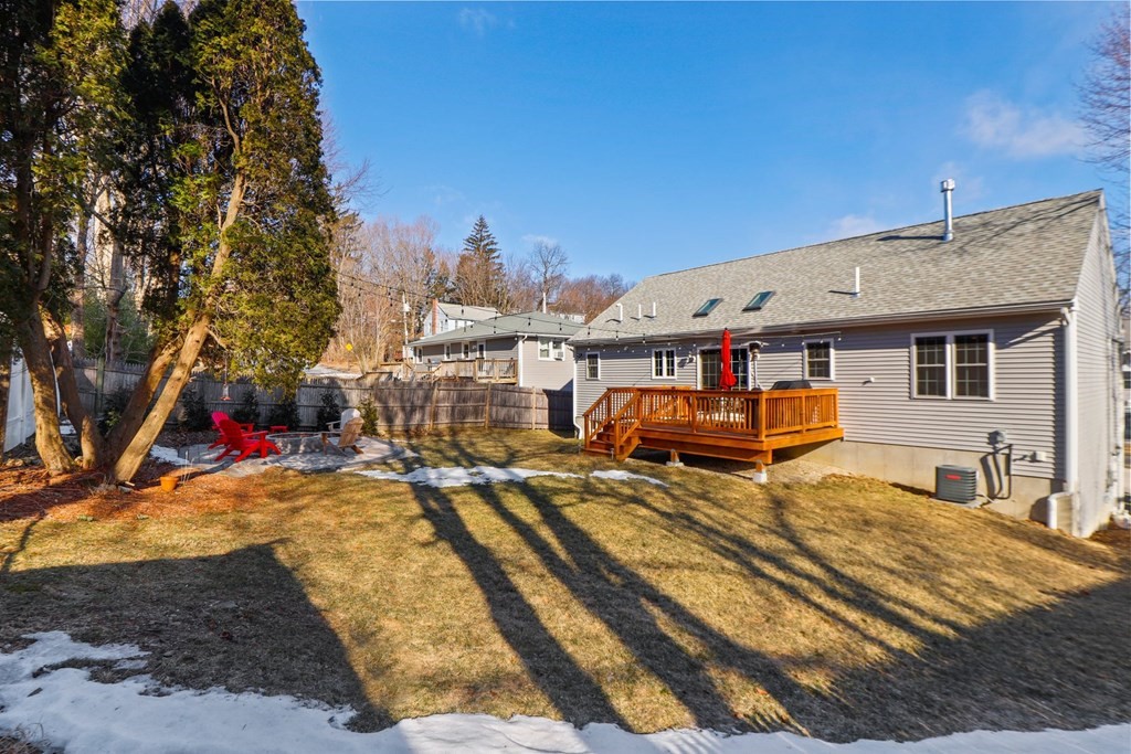 15 Barnstable Road Worcester, MA 01605 - Photo 25 of 31 Gallery Image 25