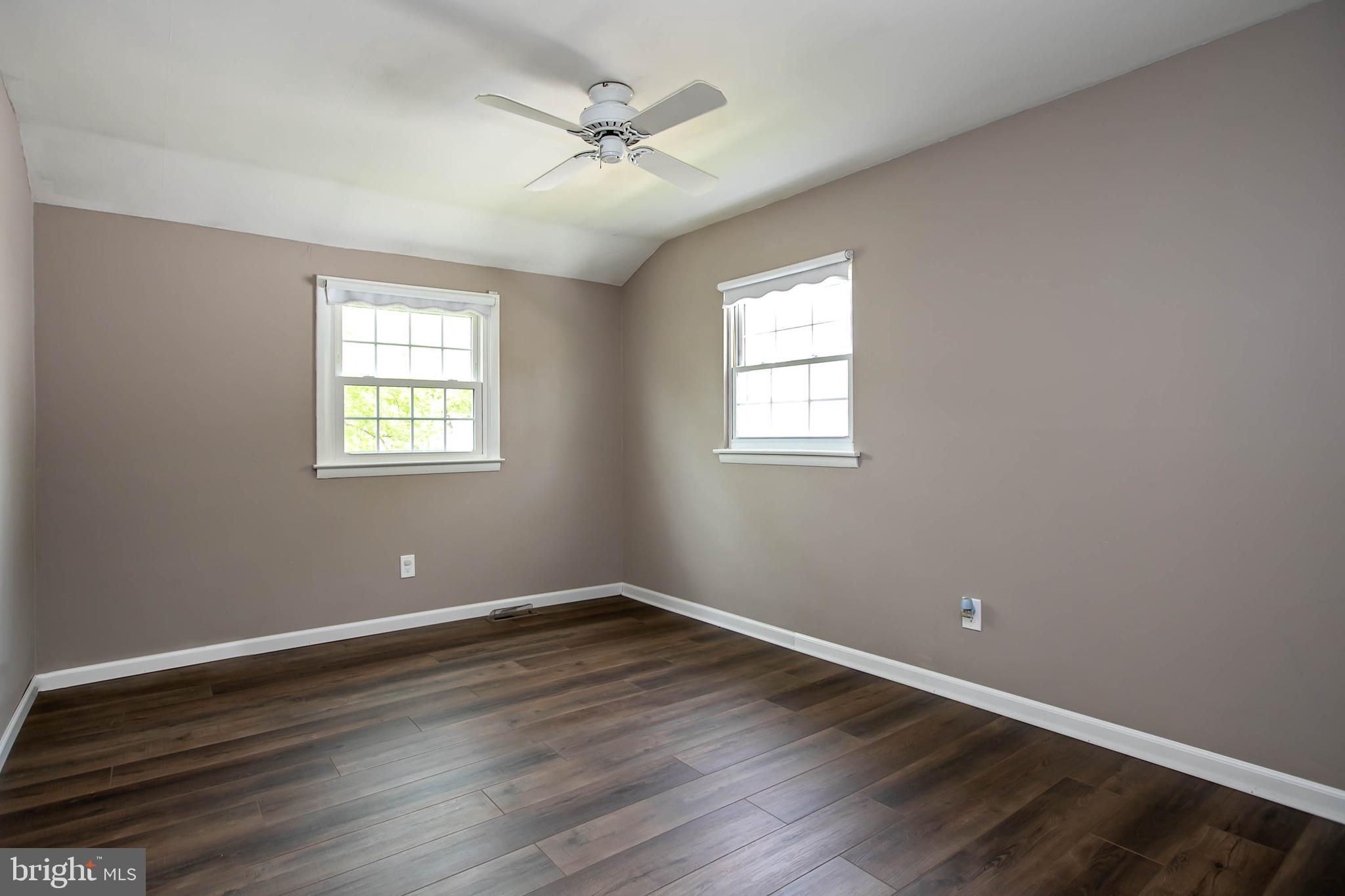 1634 Pin Oak Road Williamstown, NJ 08094 - Photo 27 of 34 Bedroom 4 empty