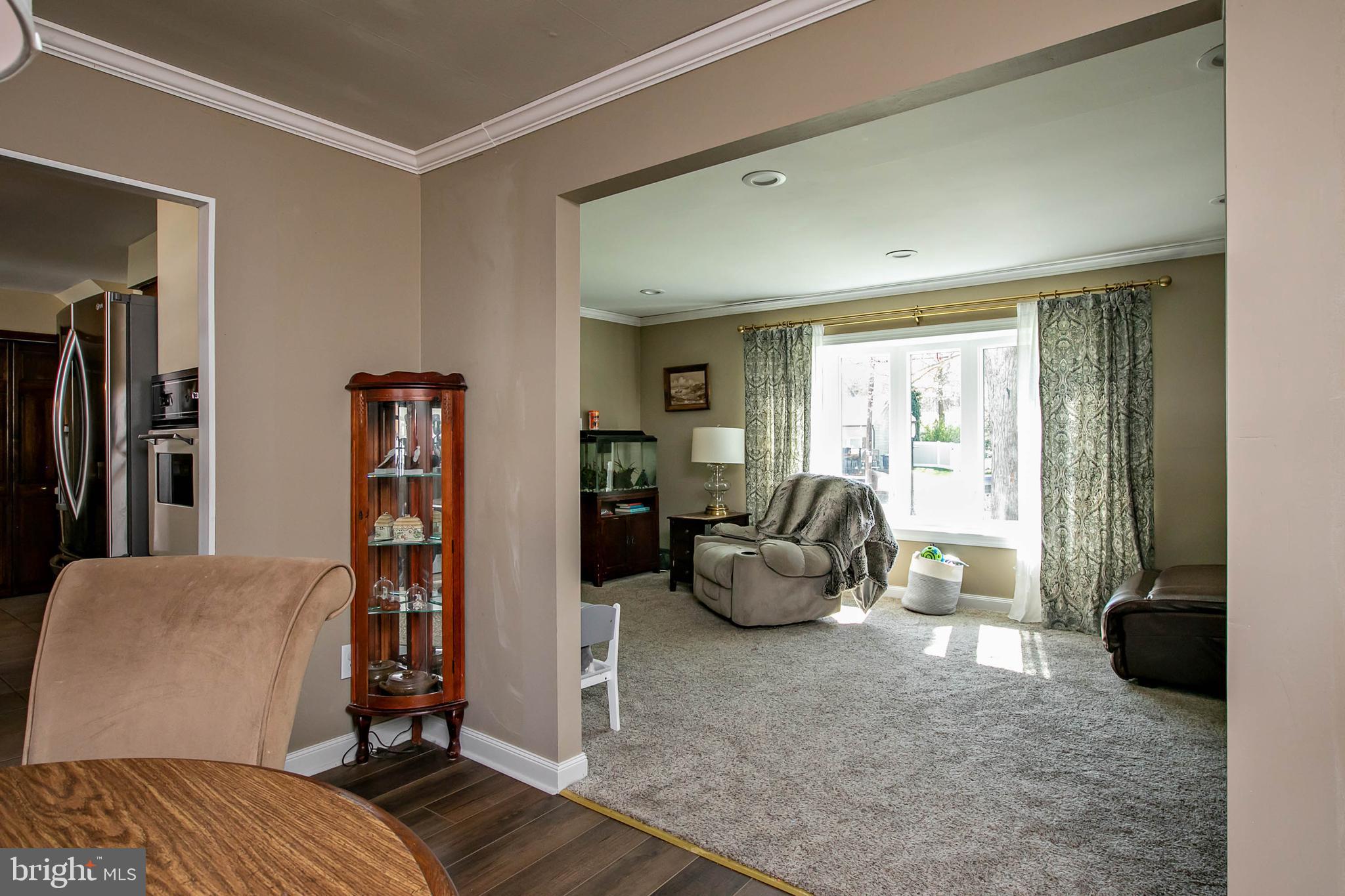 1634 Pin Oak Road Williamstown, NJ 08094 - Photo 8 of 34 Gallery Image 8