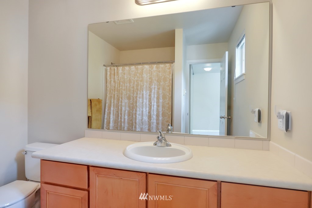 4751 Shattuck Avenue South, Unit A102 Renton, WA 98055 - Photo 12 of 18
