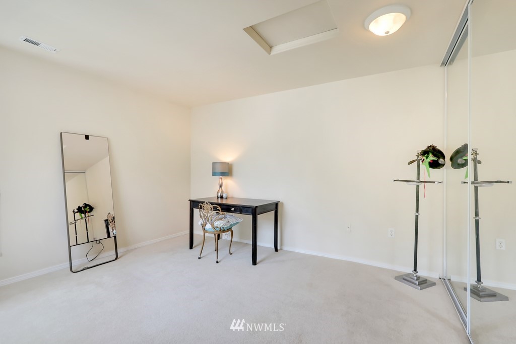 4751 Shattuck Avenue South, Unit A102 Renton, WA 98055 - Photo 13 of 18