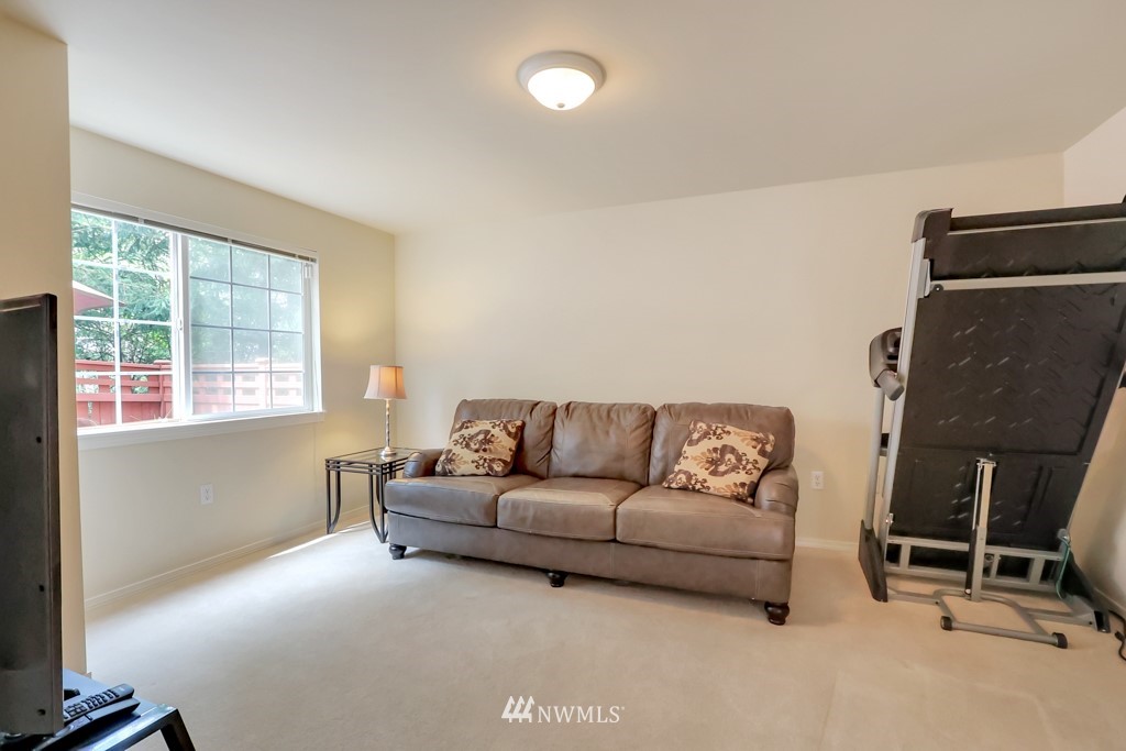 4751 Shattuck Avenue South, Unit A102 Renton, WA 98055 - Photo 15 of 18
