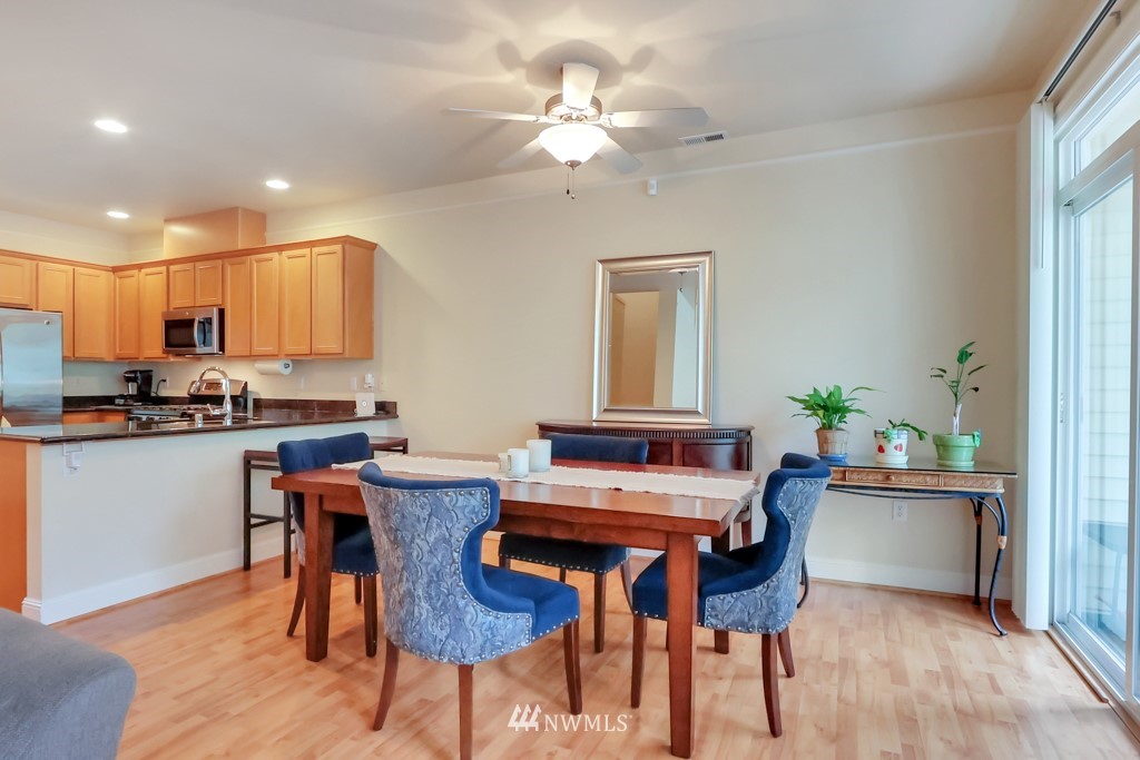 4751 Shattuck Avenue South, Unit A102 Renton, WA 98055 - Photo 5 of 18