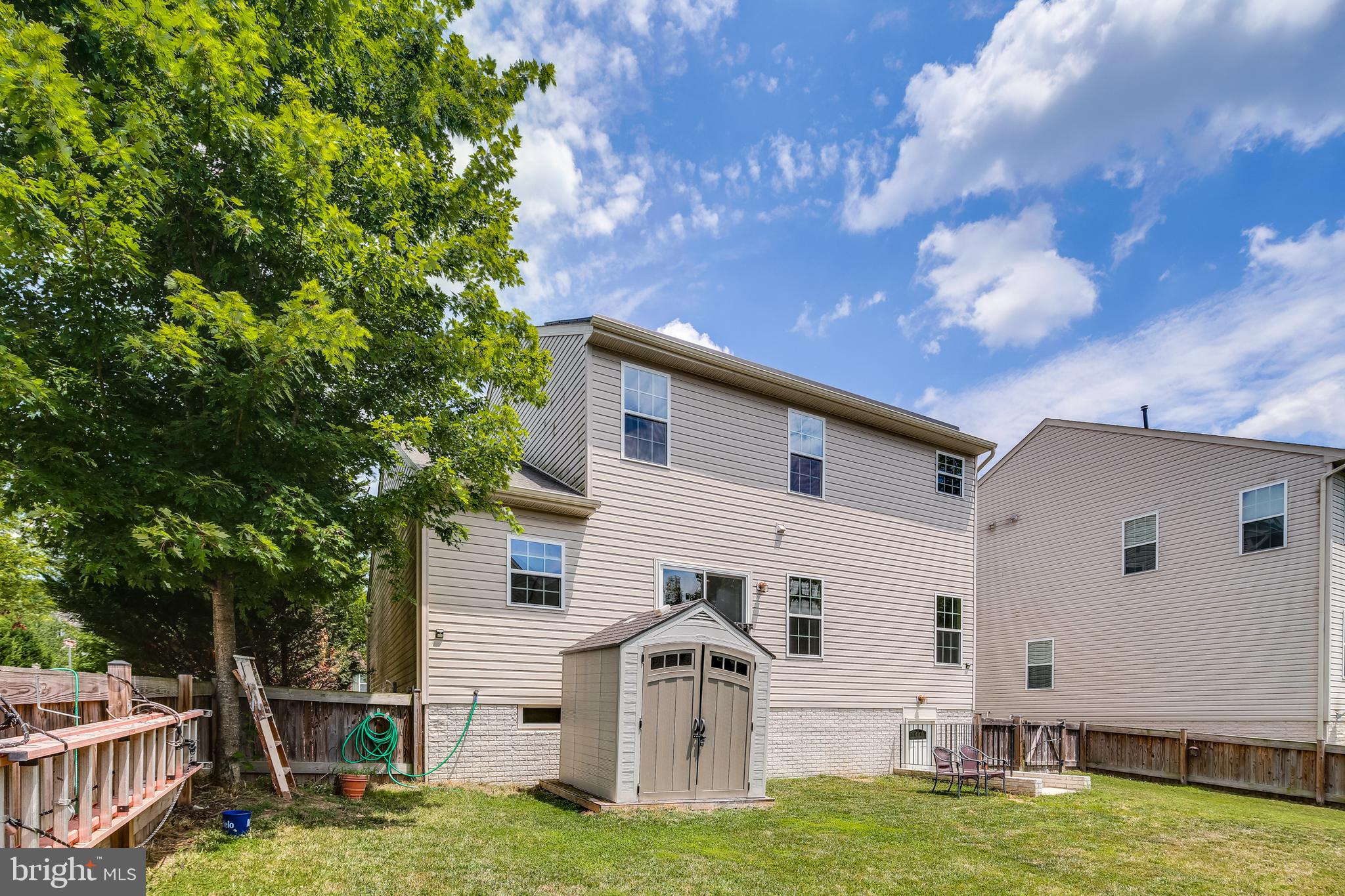 7162 Long View Road Columbia, MD 21044 - Photo 31 of 45 Exterior rear