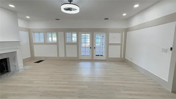 $12,000 | 1330 Cherry Street Northeast, St. Petersburg, FL 33701