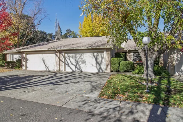 a picture of a wall with a white and white kitchen
