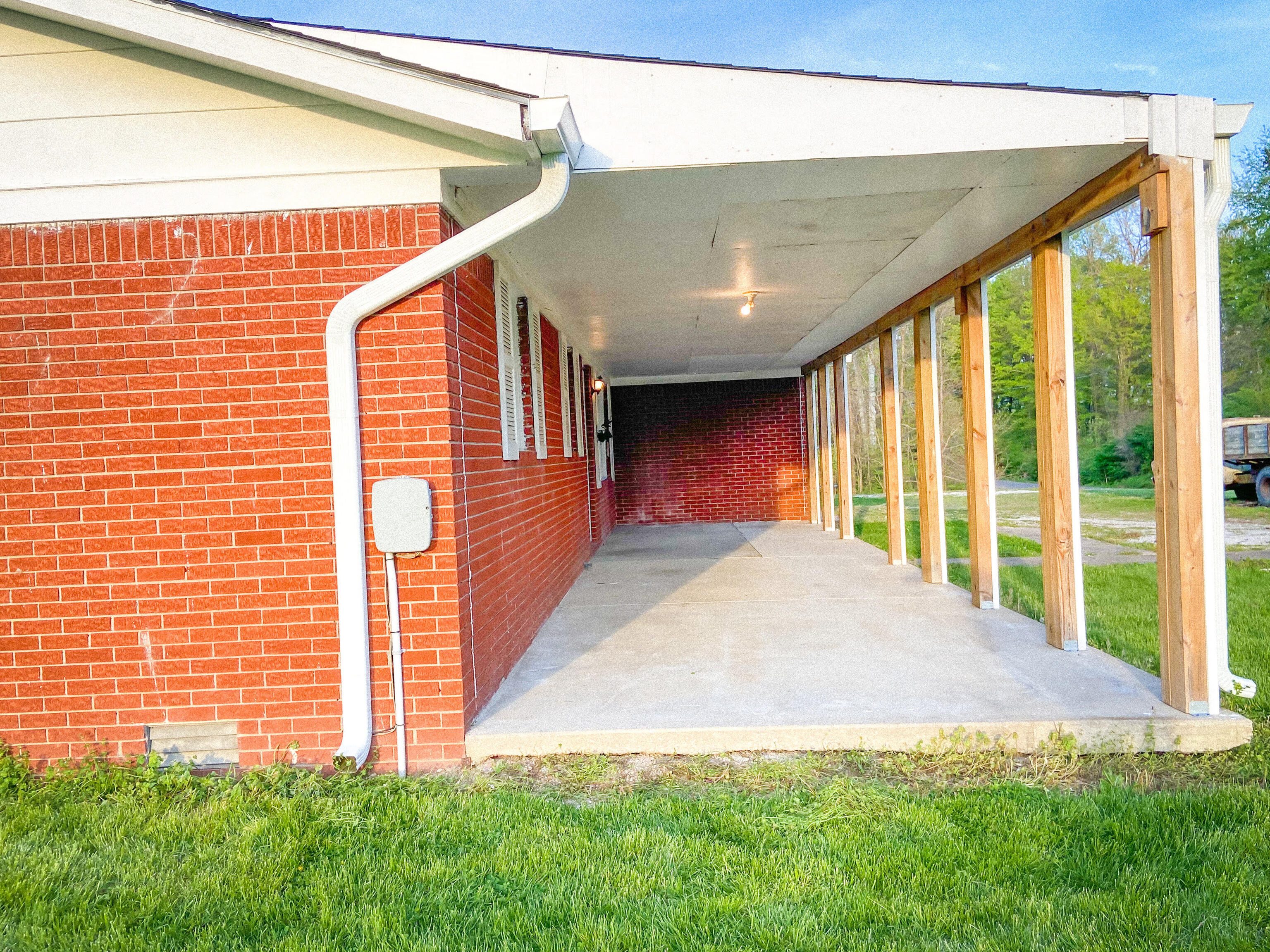 10870 West Awbrey Road Quincy, IN 47456 - Photo 4 of 32