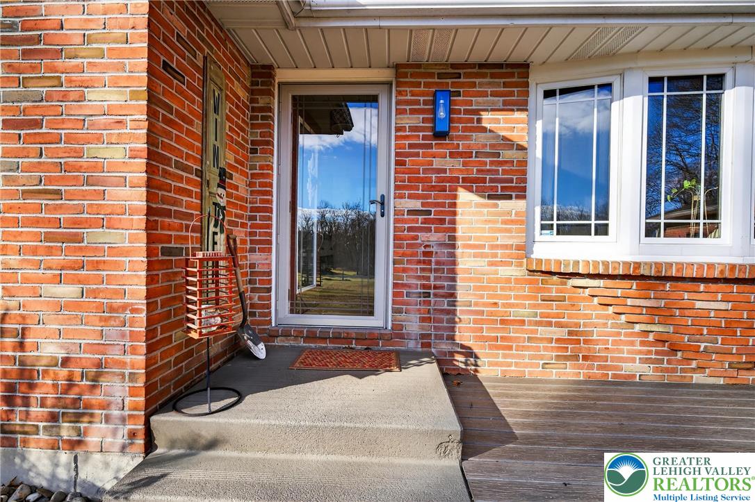 978 Totts Gap Road Bangor, PA 18013 - Photo 7 of 65 Gallery Image 7