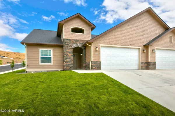 $439,000 | 8819 Kail Drive, Yakima, WA 98908