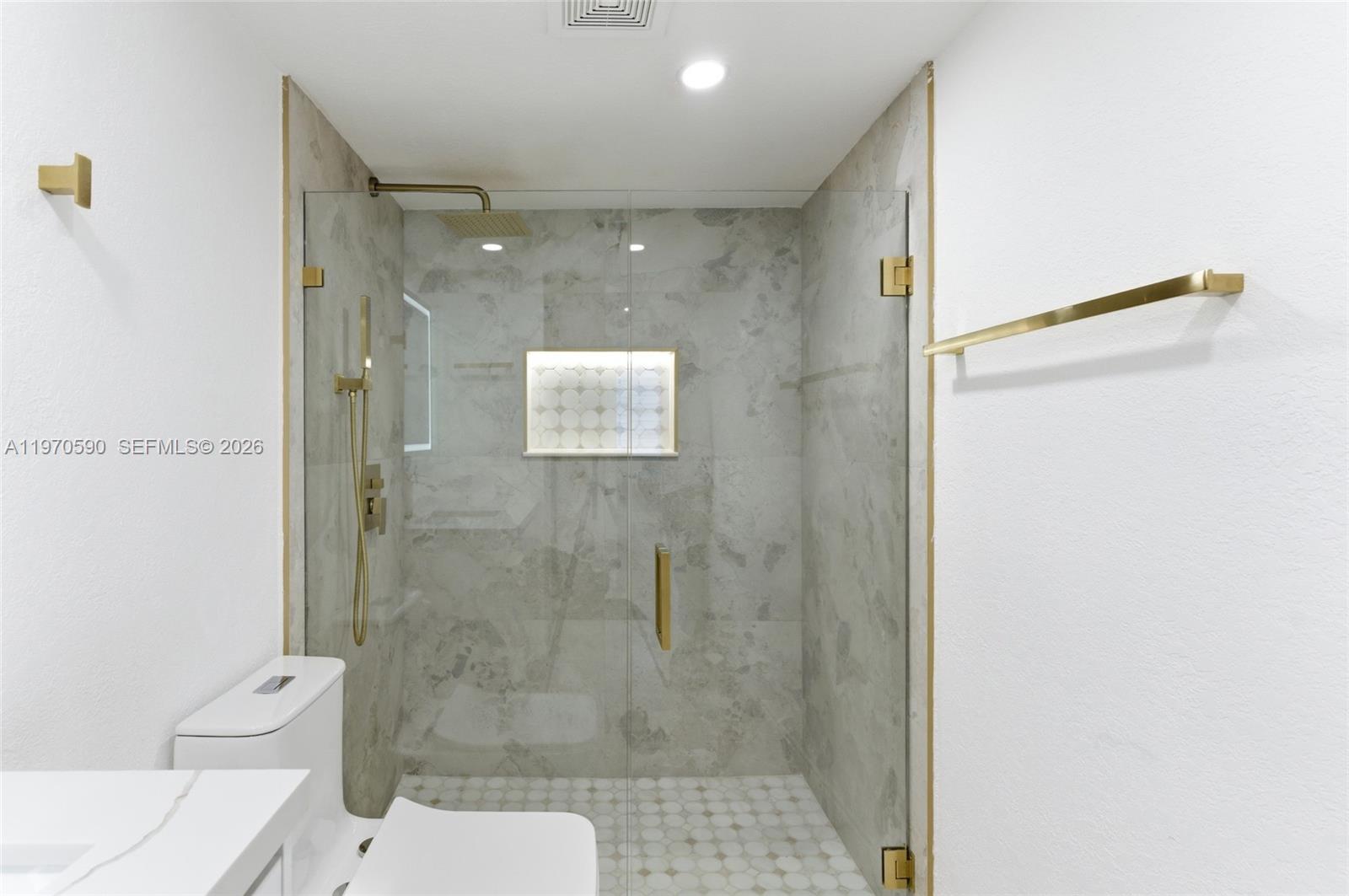 5701 Collins Avenue, Unit 310 Miami Beach, FL 33140 - Photo 21 of 34