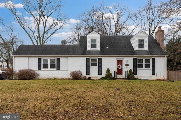$2,975 | 931 Beaverbank Circle, Towson, MD 21286