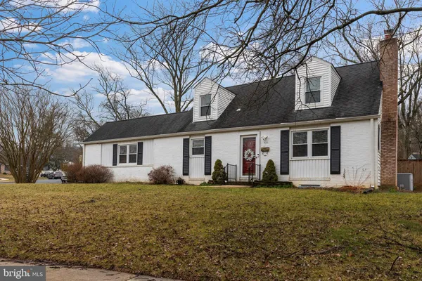 $2,975 | 931 Beaverbank Circle, Towson, MD 21286