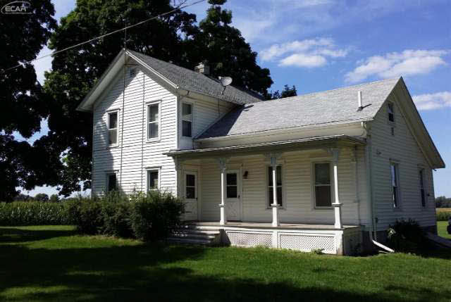 4250 West Bennington Road Owosso, MI 48867 - Photo 1 of 18 21209383.JPG