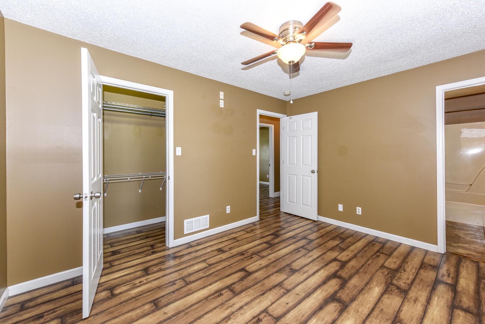 330 Waters Road Maryville, TN 37803 - Photo 10 of 28 Gallery Image 10