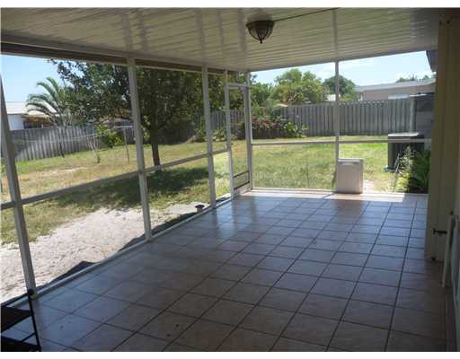 1009 Crow Street Jupiter, FL 33458 - Photo 14 of 20 Additional Photo