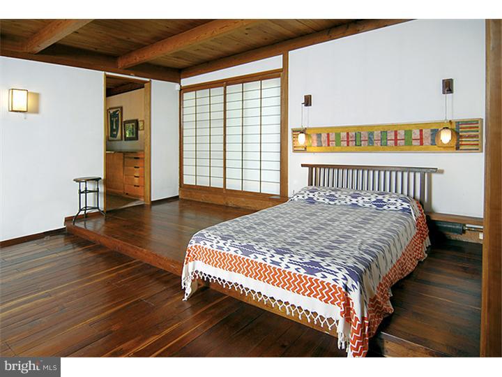 20 Tamara Drive Roosevelt, NJ 08555 - Photo 16 of 23 Master Bedroom