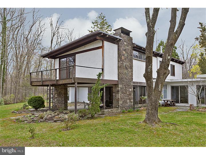 20 Tamara Drive Roosevelt, NJ 08555 - Photo 3 of 23 Exterior Side