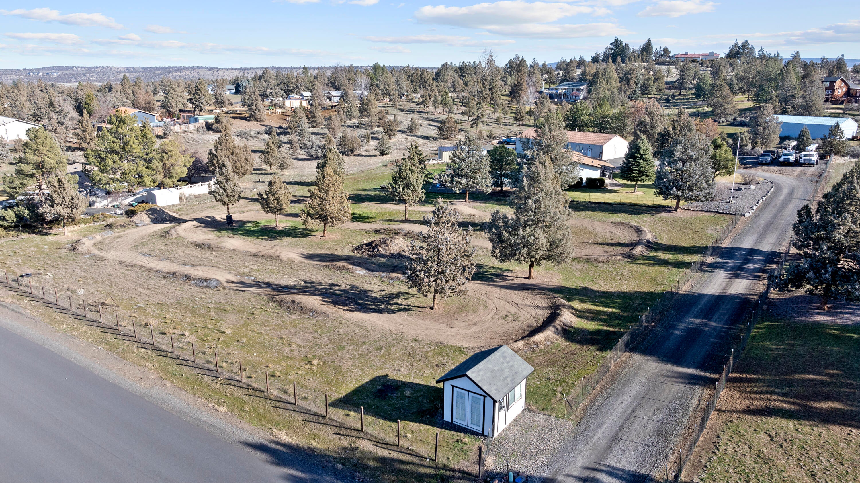 2165 Southeast Madras Road Madras, OR 97741 - Photo 32 of 41 Drone Driveway up