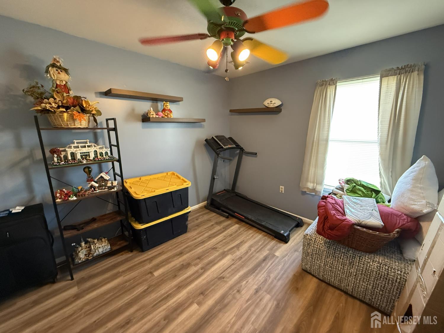 15 Sutton Place Helmetta, NJ 08828 - Photo 11 of 27 a room with furniture toys and a window