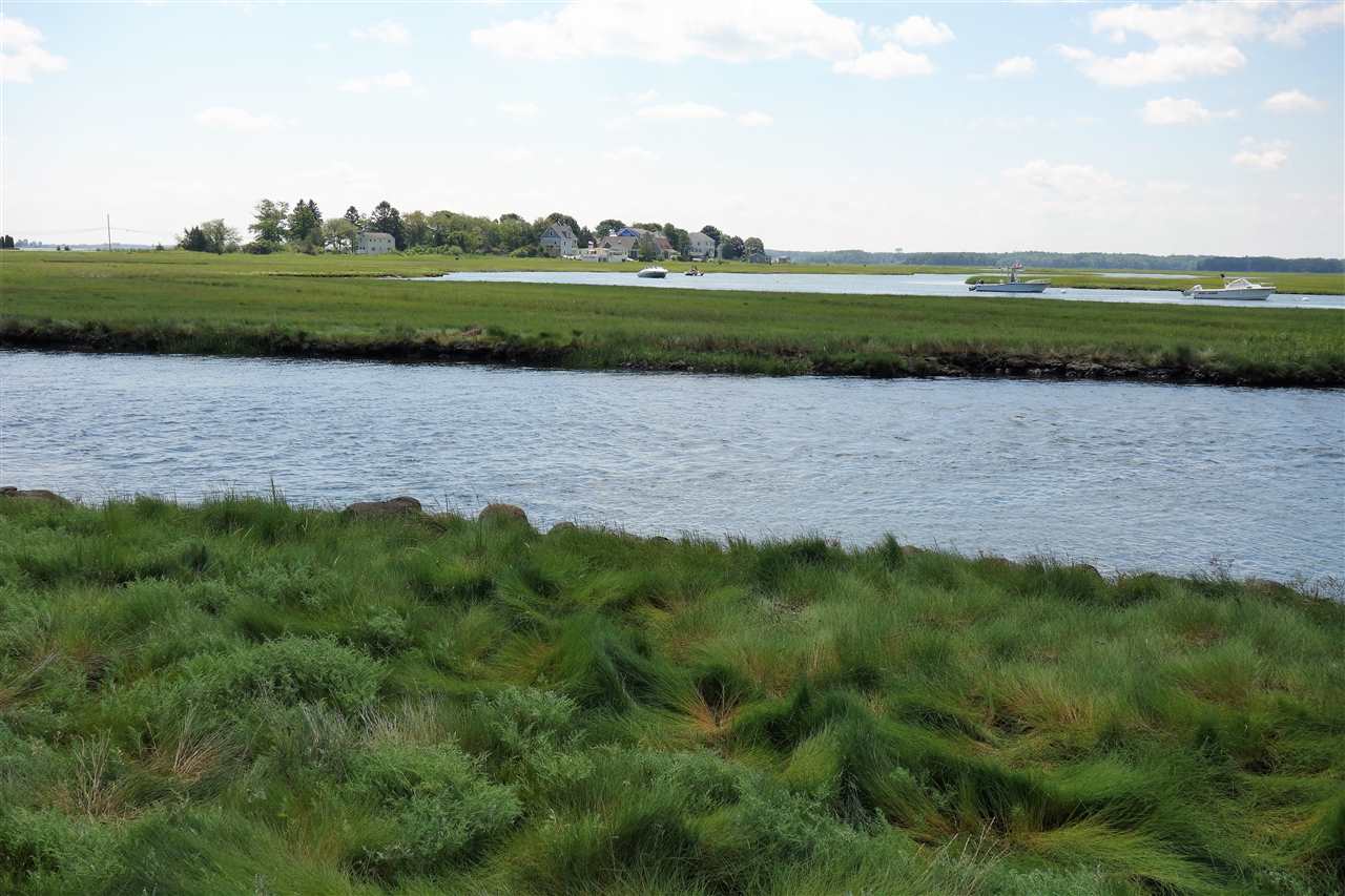 96 Glade Path Hampton, NH 03842 - Photo 24 of 27