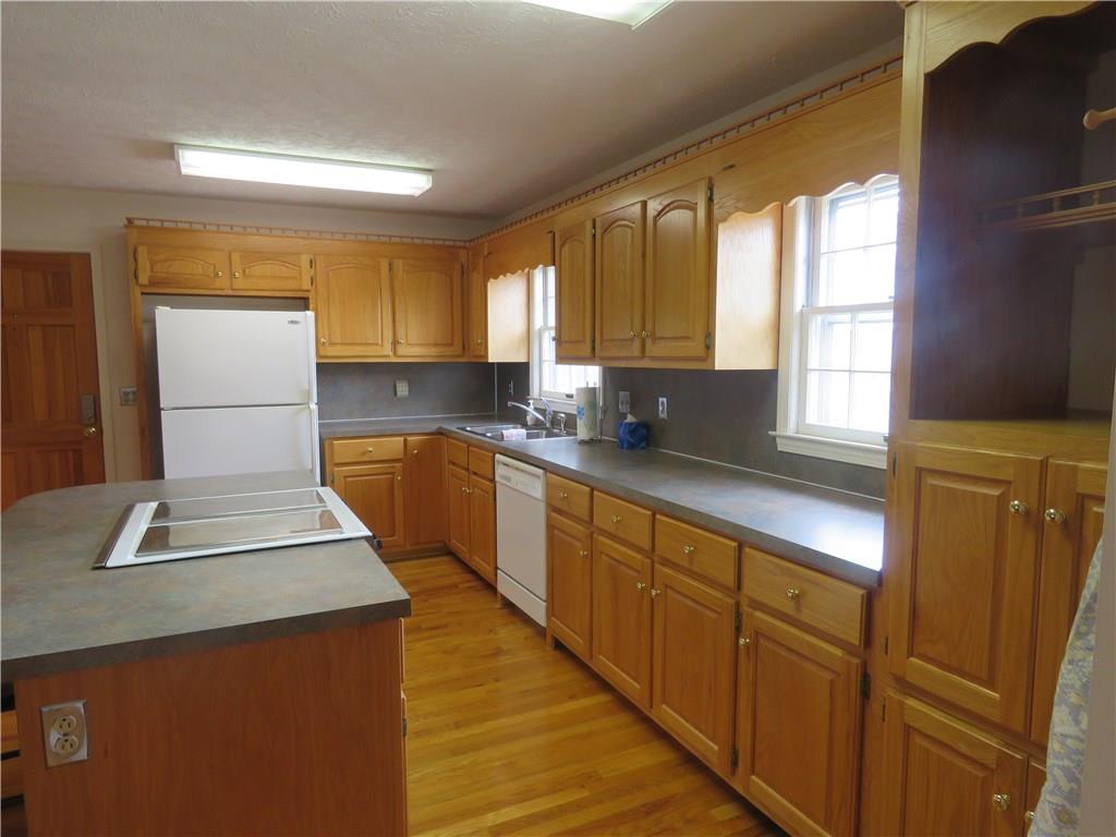 4230 Beach Road Hudson, NC 28638 - Photo 4 of 15