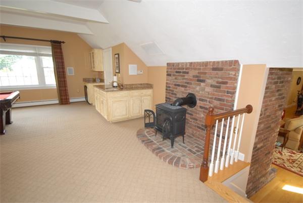 6 Wescott Road Andover, MA 01810 - Photo 17 of 30 Gallery Image 17