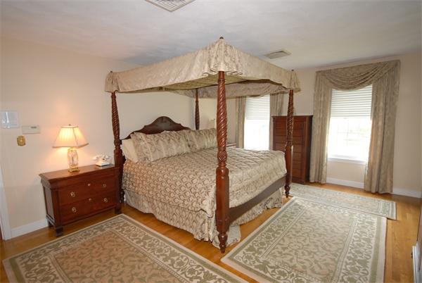 6 Wescott Road Andover, MA 01810 - Photo 19 of 30 Gallery Image 19