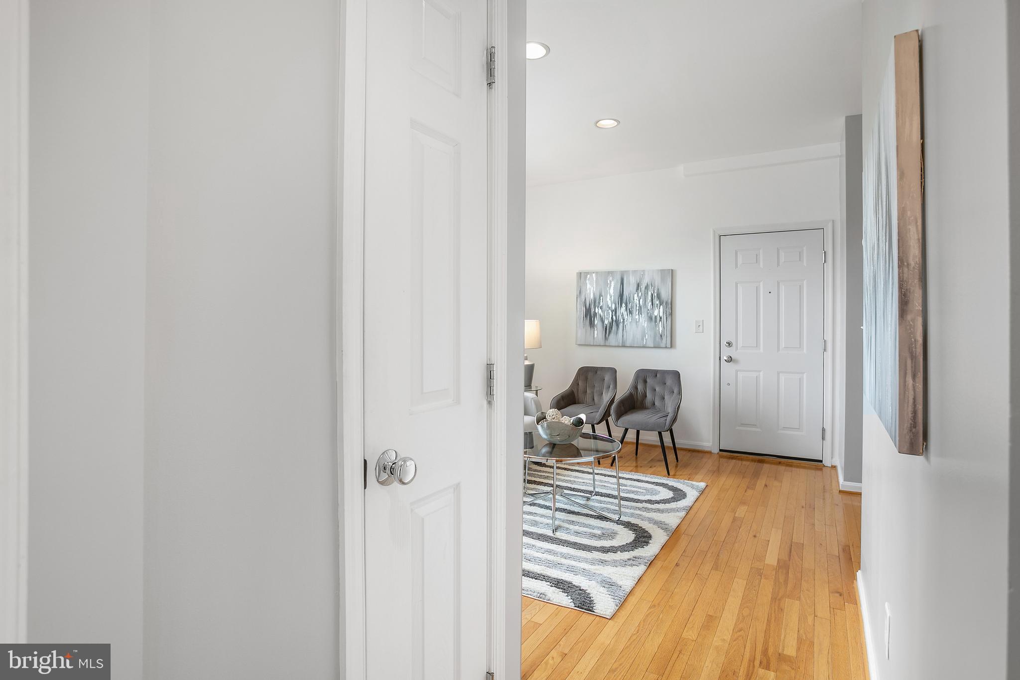 610 Irving Street Northwest, Unit 206 Washington, DC 20010 - Photo 13 of 30