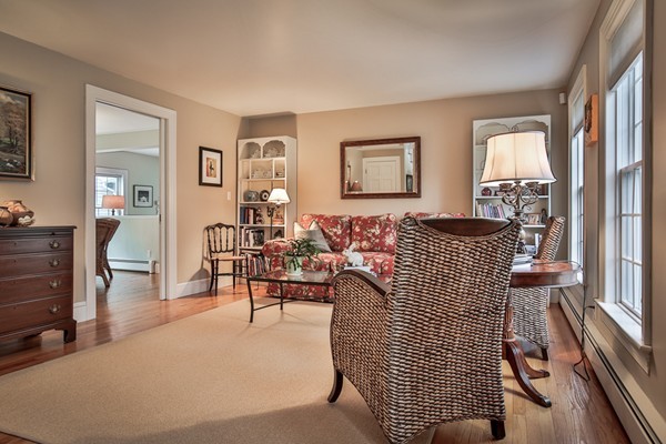 196 Middle Road Newbury, MA 01922 - Photo 14 of 28 a living room with furniture and a window