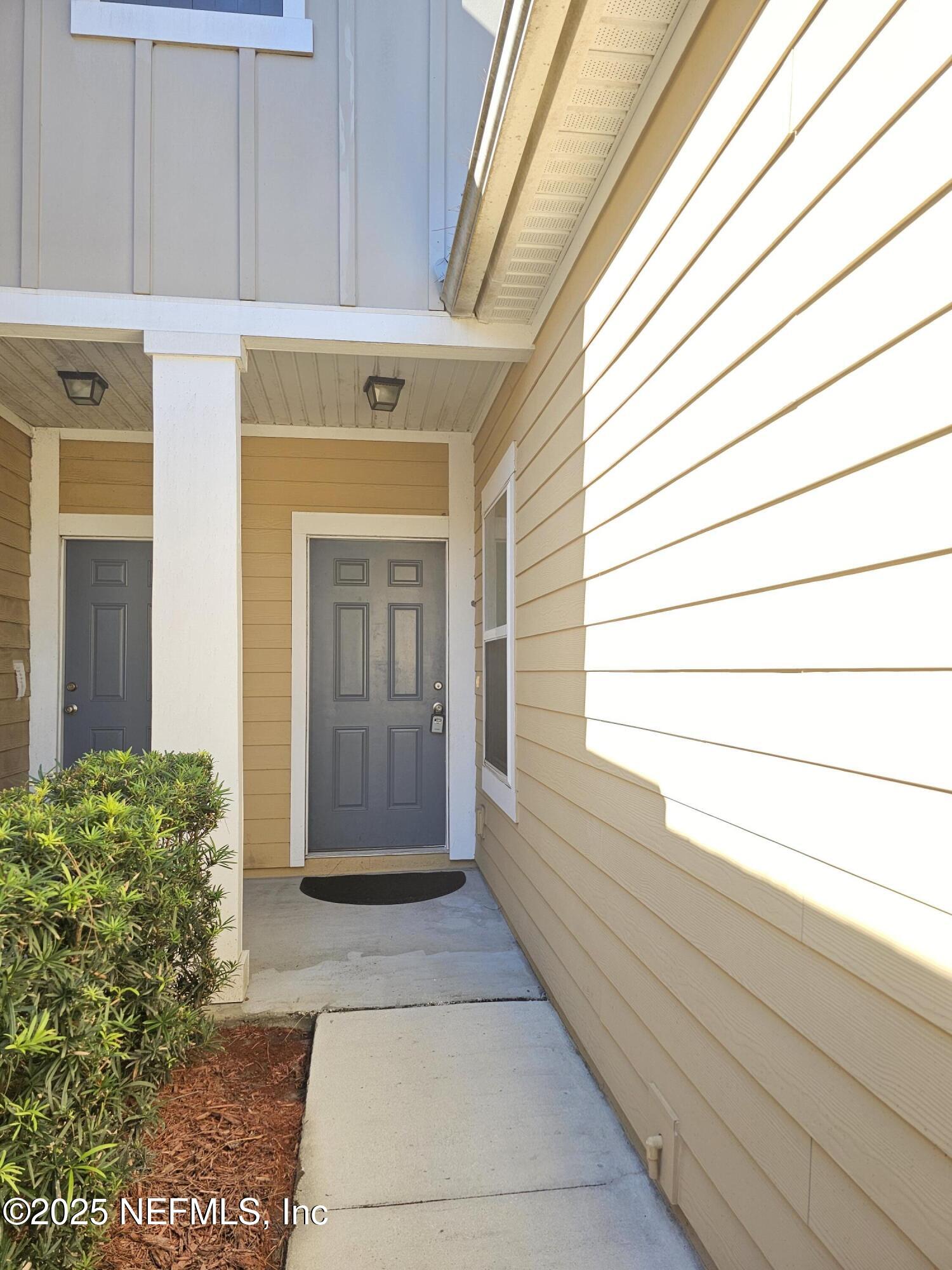 444 Servia Drive St. Johns, FL 32259 - Photo 14 of 16 Front entry