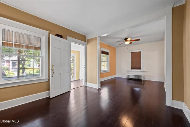 $344,900 | 2 Norwood Street, Guilderland, NY 12203