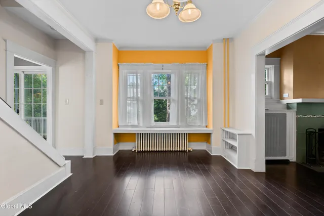 $344,900 | 2 Norwood Street, Guilderland, NY 12203